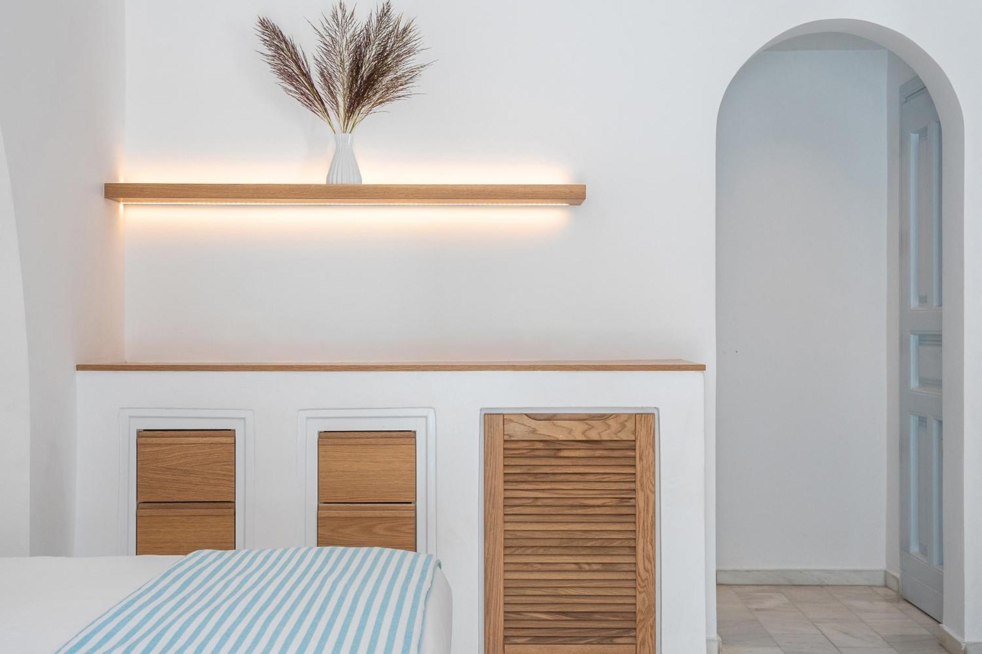 Santorini Kastelli Hotel