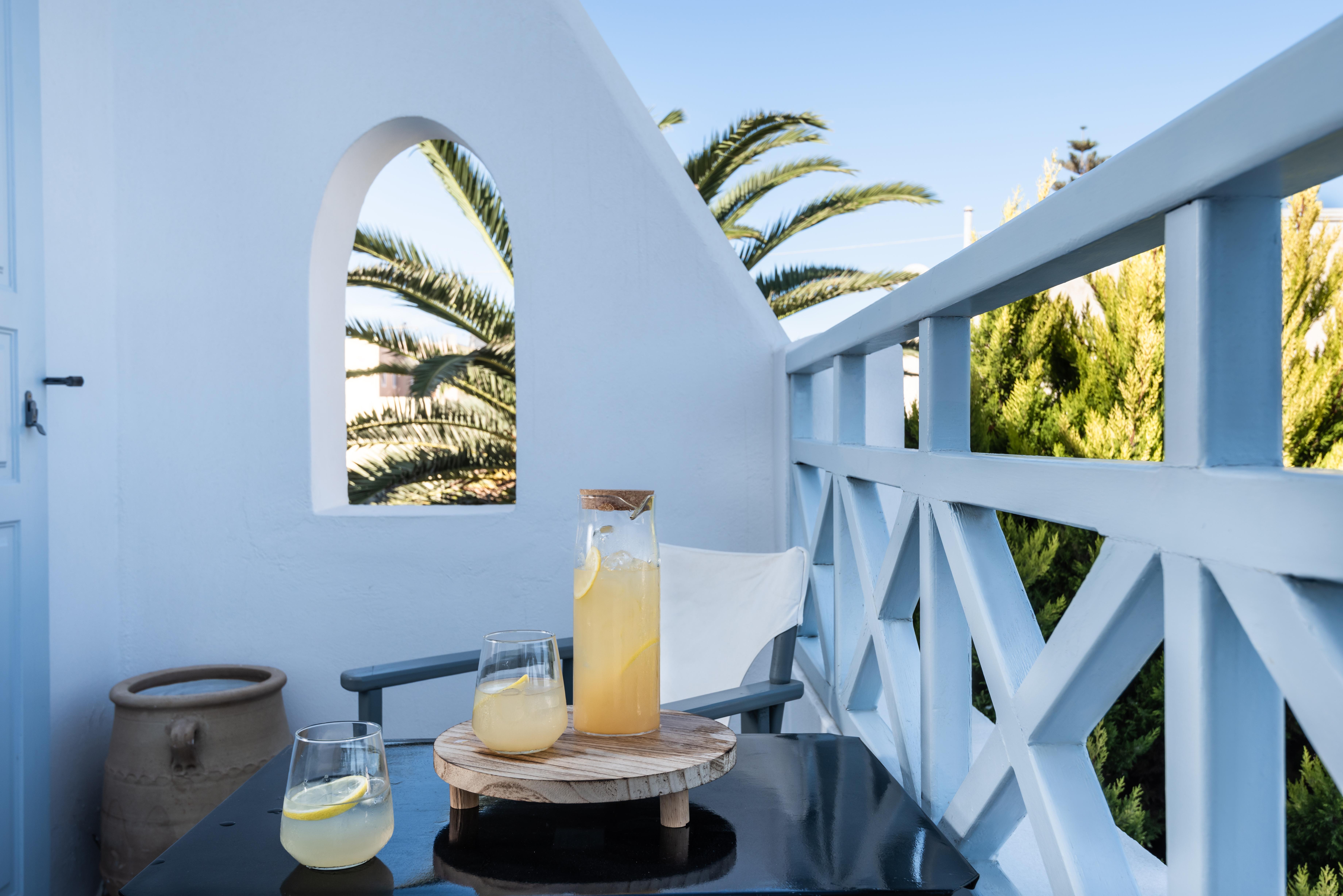 Santorini Kastelli Kamári