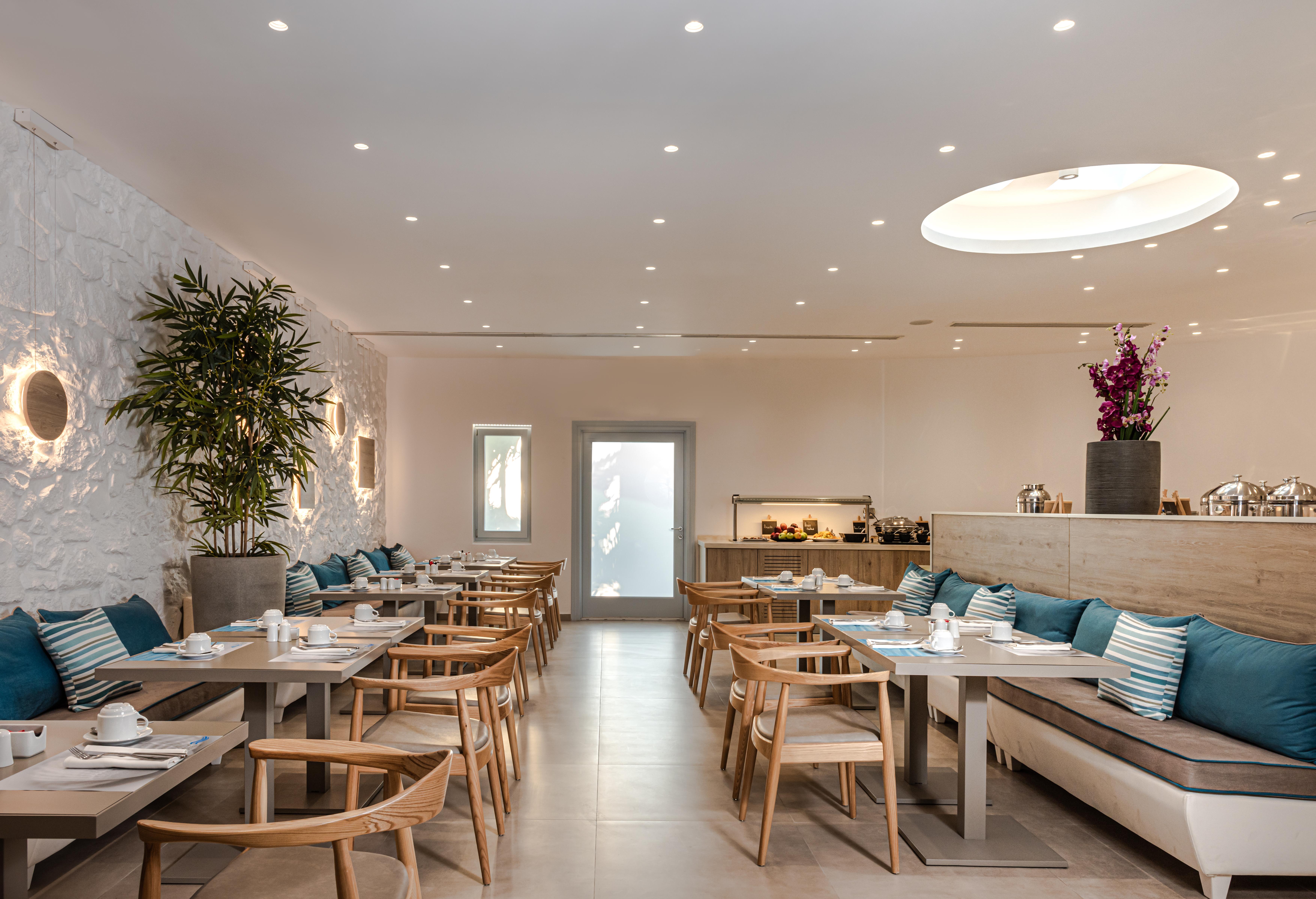 Santorini Kastelli Hotel