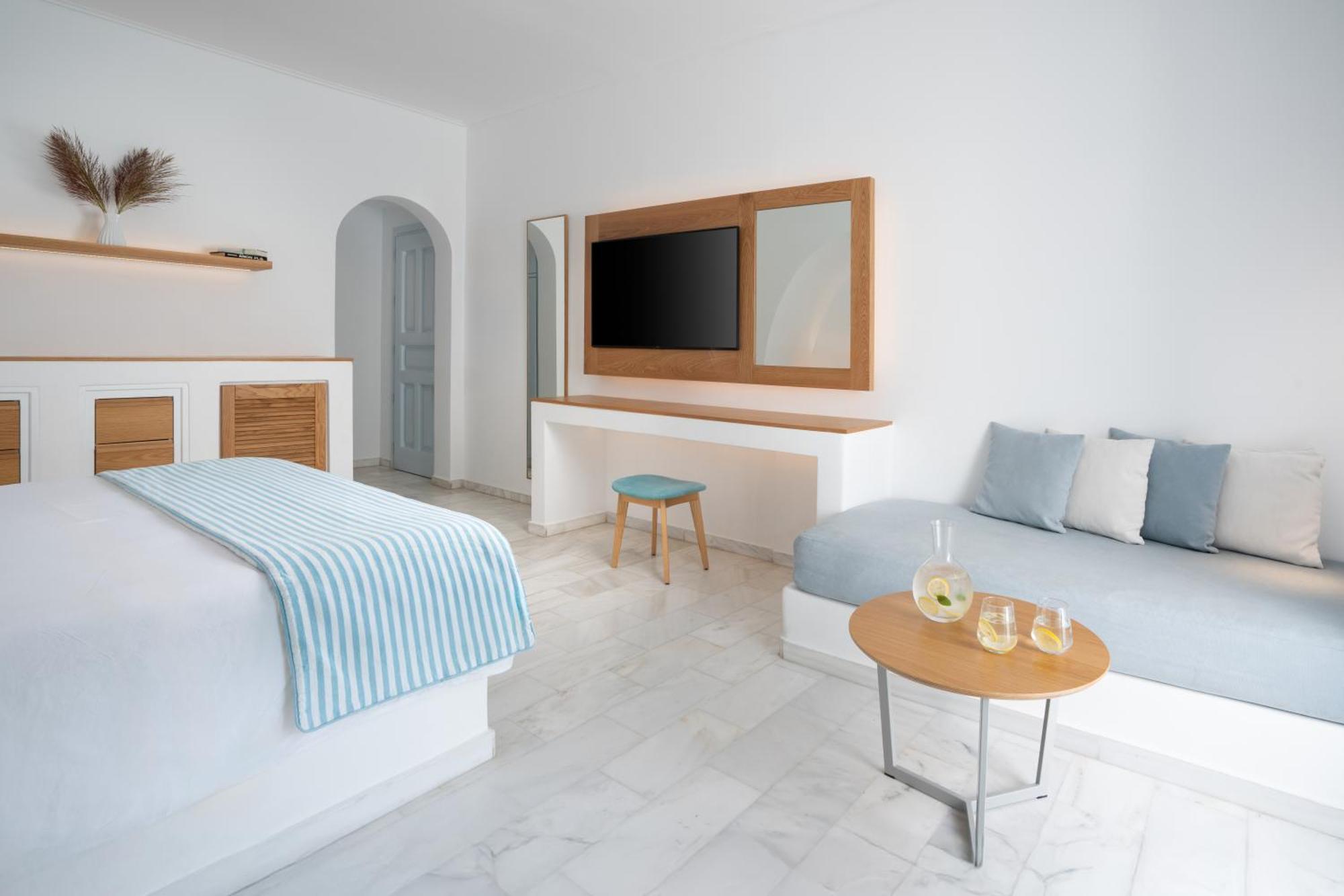 Santorini Kastelli