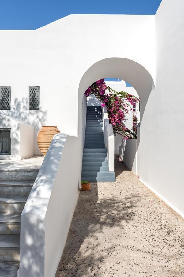 Santorini Kastelli Kamári